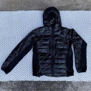 Womens Saks Fifth Avenue “RED” Packable Down Hooded Puffer Jacket Black Size S/P